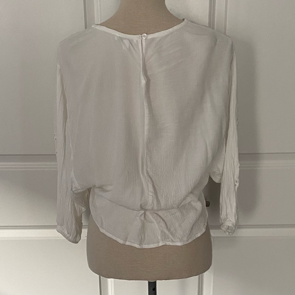 Summer top - Picture 3 of 3